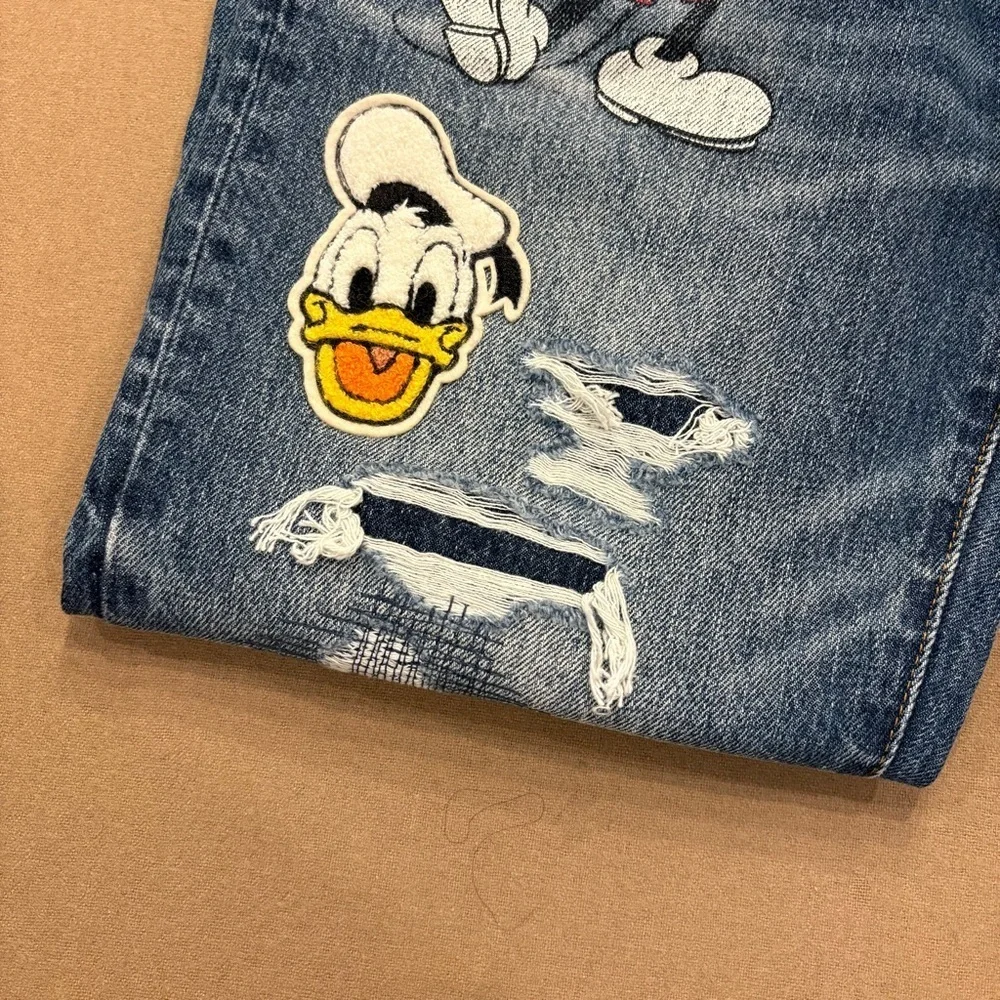 American Eagle x Disney Slim Fit Distressed Jeans Size 29 New With Tag